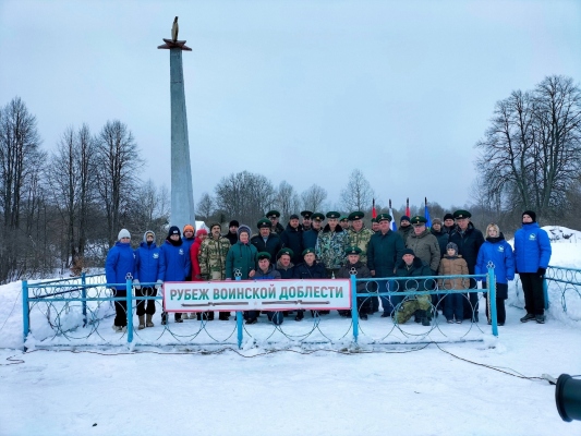 Волонтёры Победы почтили памяти погибших в Речице